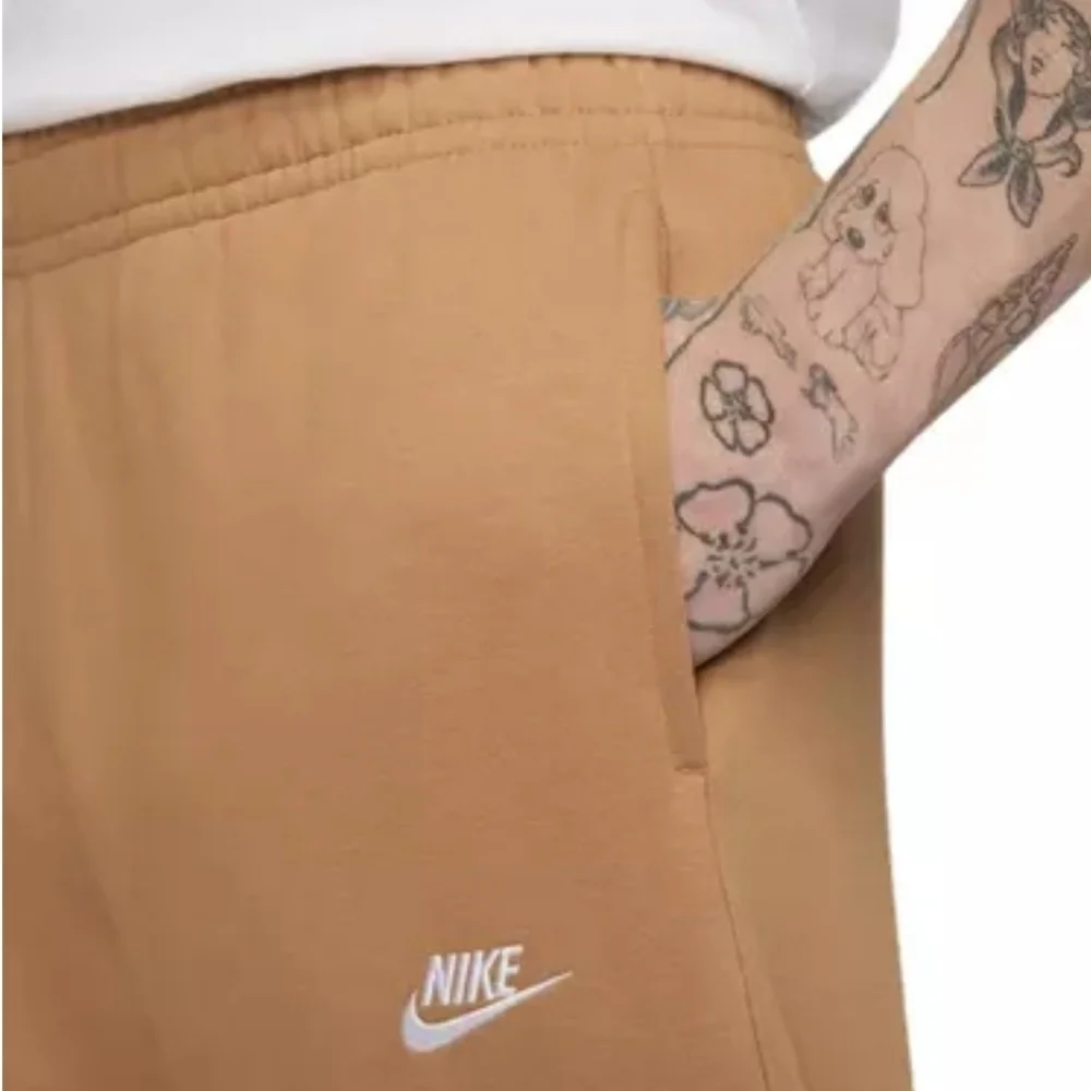 Nike Sportswear fleece Jogger Pants Tan Mens Pants Streetwear